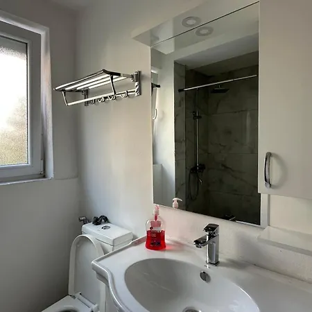 Euphoria 2 Apartment *